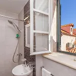 Lejlighed Roko House *