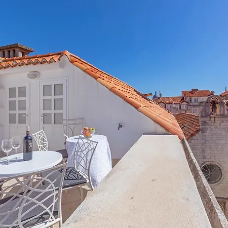 Roko House アパート