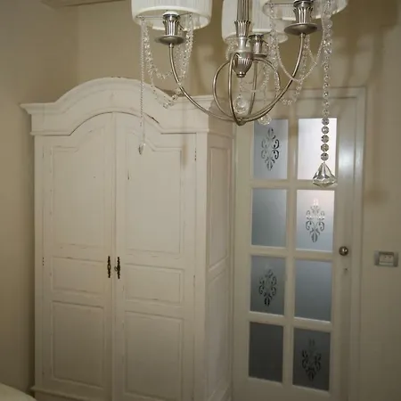 Roko House Apartment