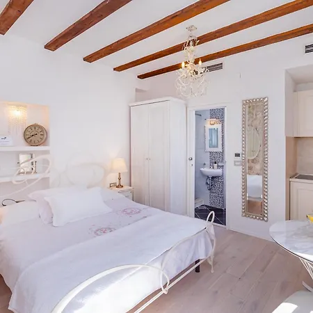 Appartement Roko House *