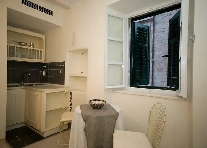 Roko House Appartement *